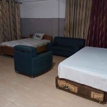 Pemicsa Hotel Accra Spintex エクステリア 写真
