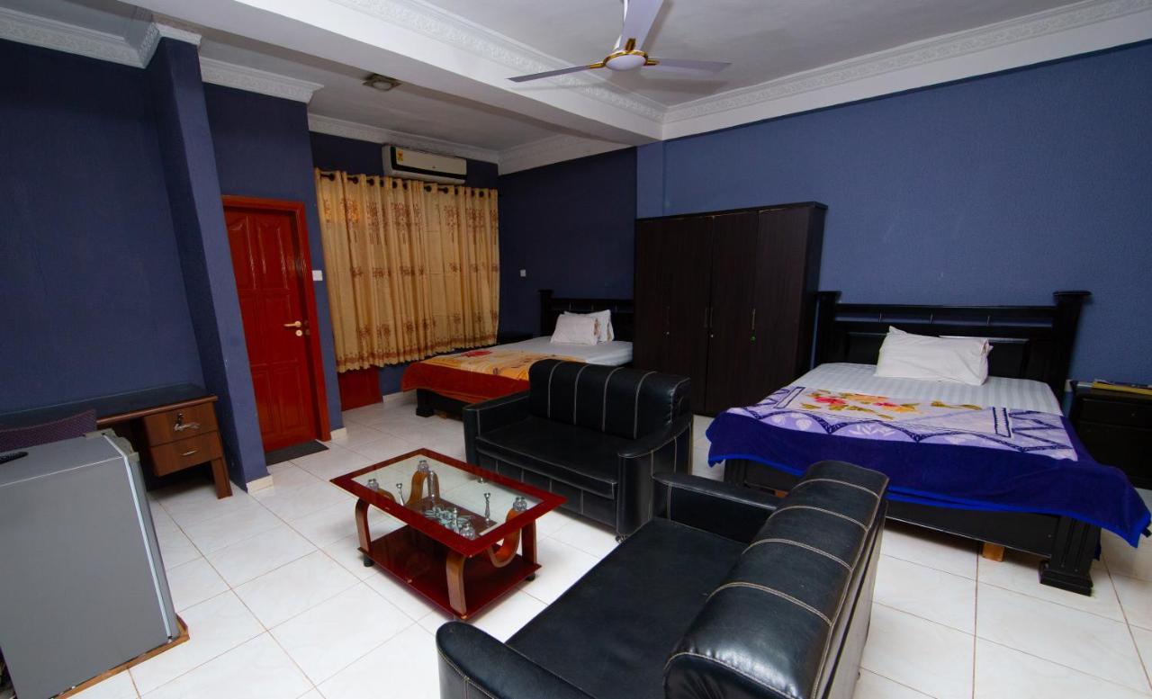 Pemicsa Hotel Accra Spintex エクステリア 写真