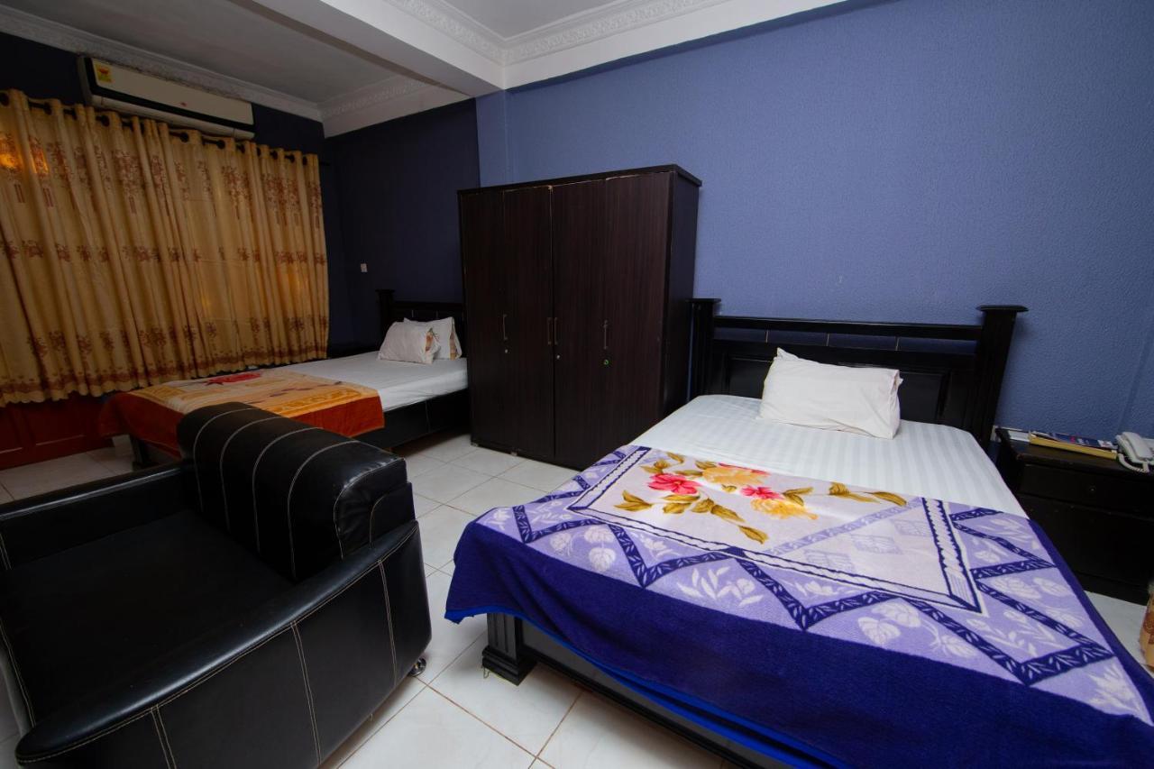 Pemicsa Hotel Accra Spintex エクステリア 写真