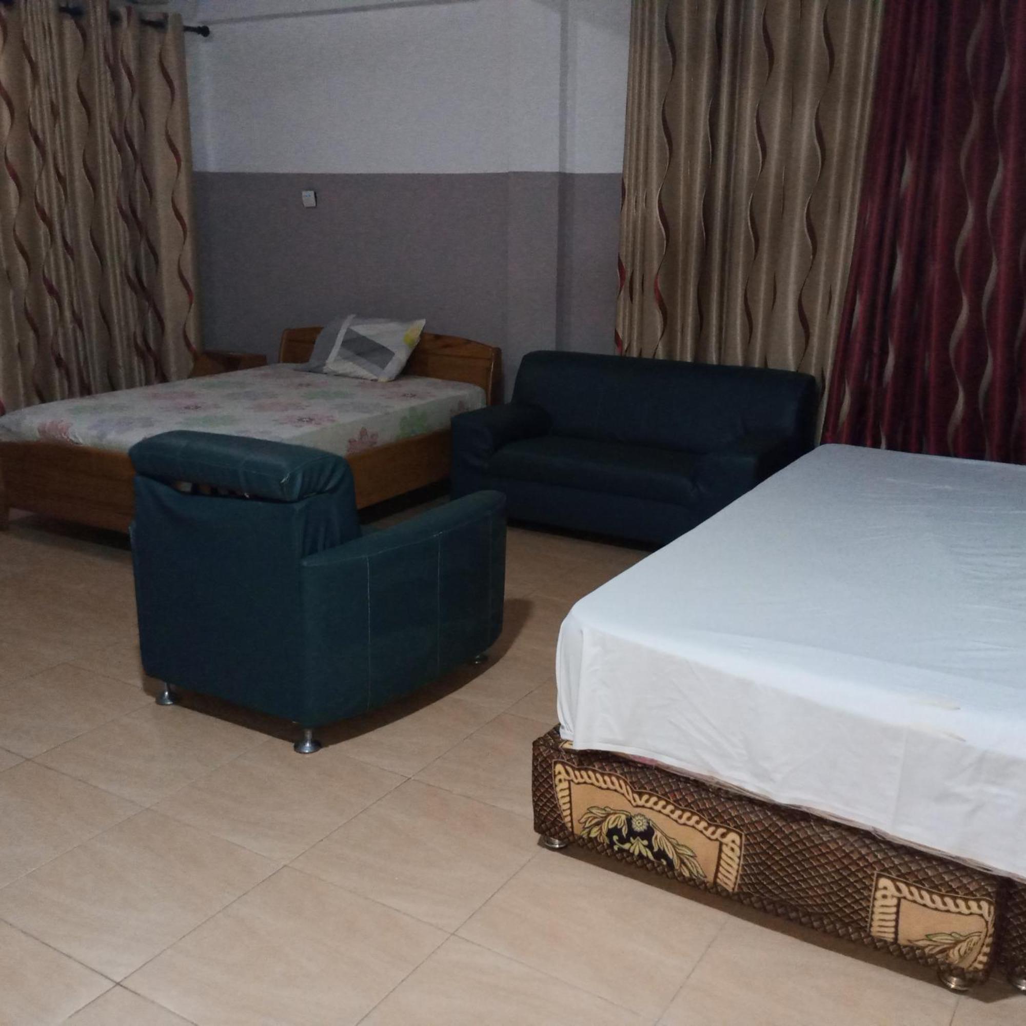 Pemicsa Hotel Accra Spintex エクステリア 写真