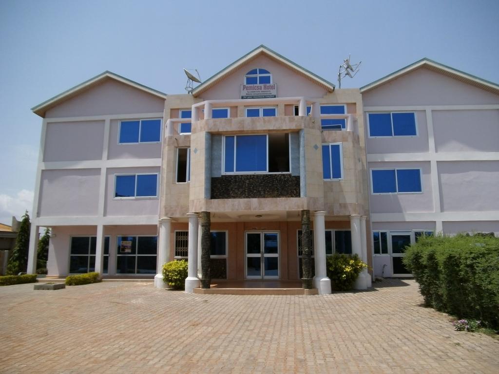 Pemicsa Hotel Accra Spintex エクステリア 写真