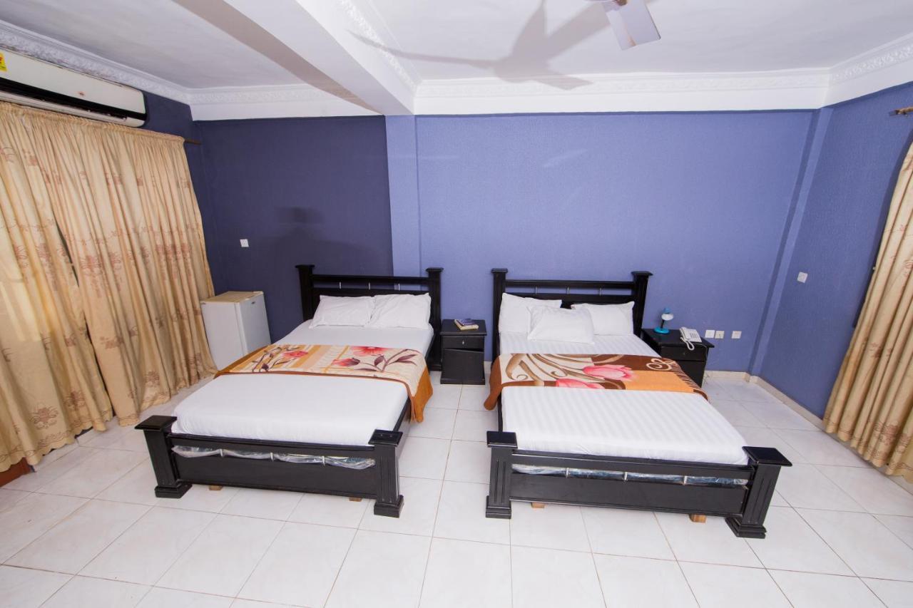 Pemicsa Hotel Accra Spintex エクステリア 写真